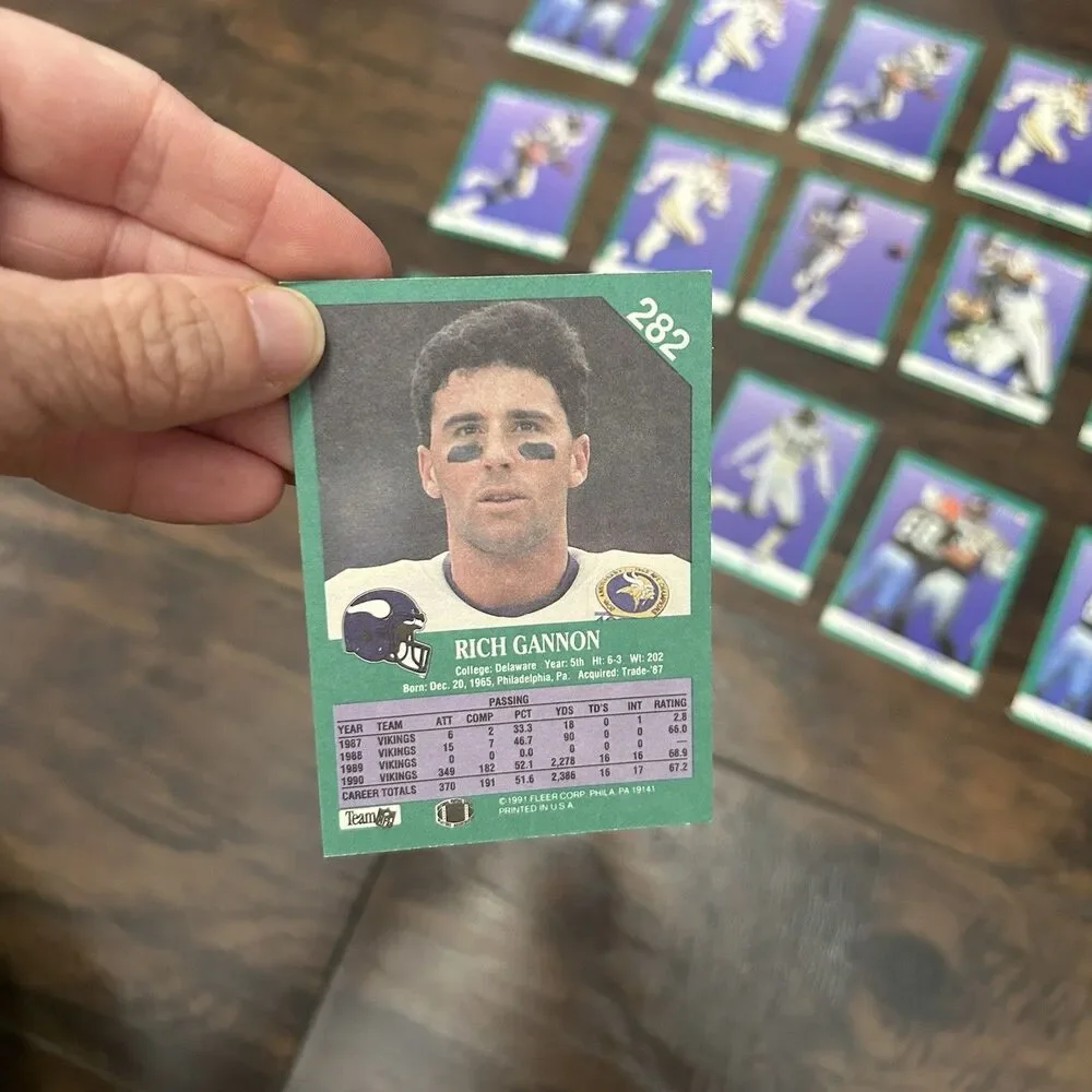 1991 Minnesota Vikings Football Card Lot Of  19 Trading Cards